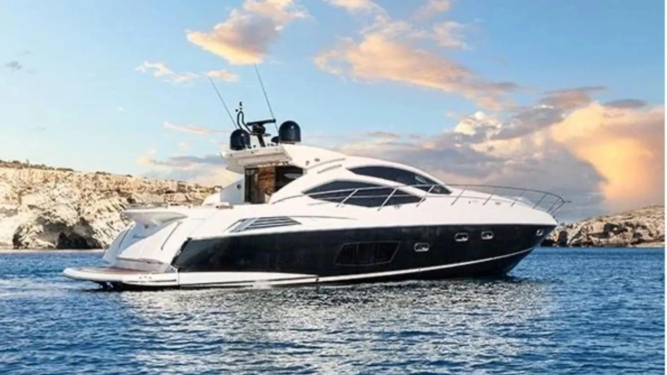 Hotel Boatcare Yacht Charters San Ġiljan 0*,  Malta