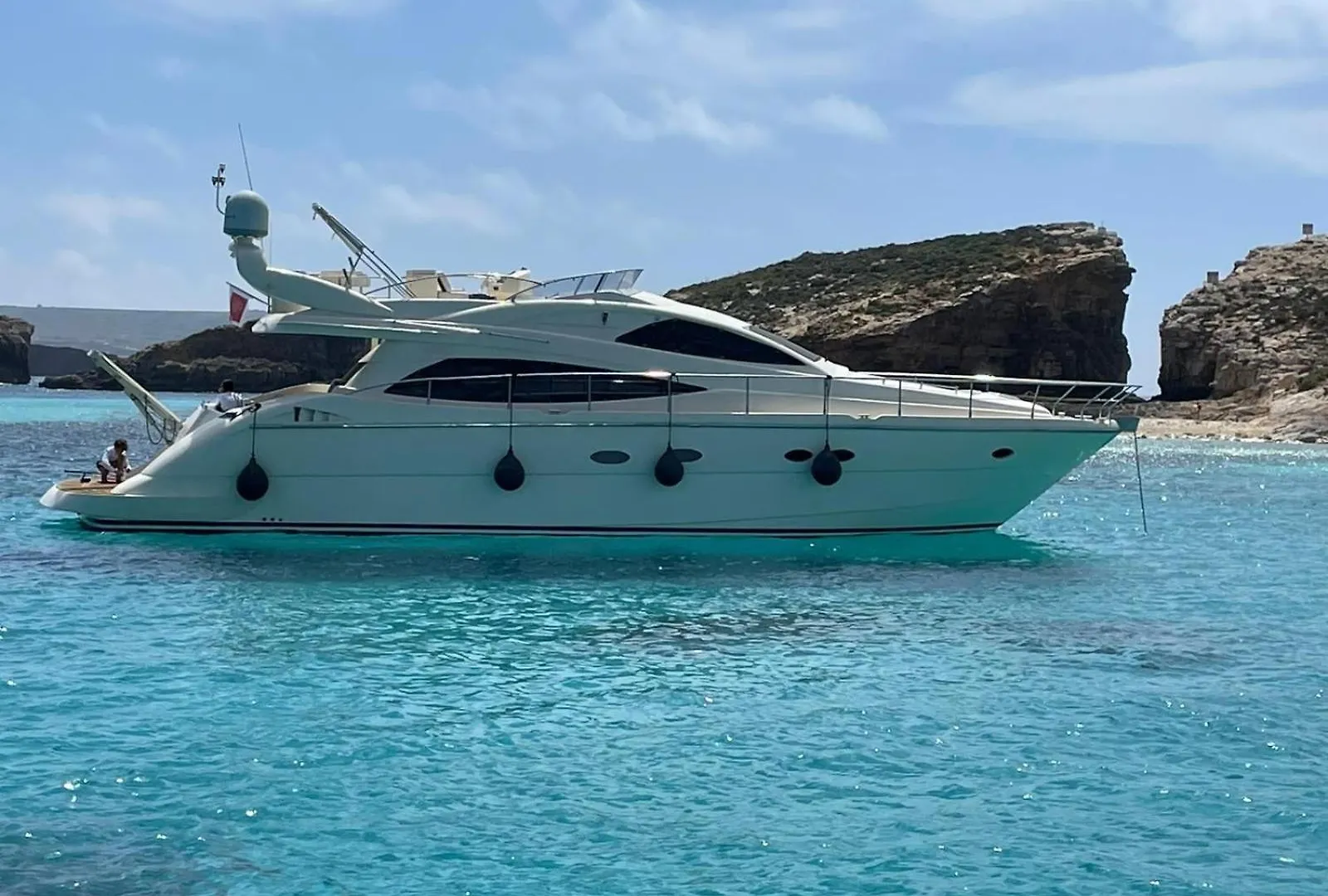 Hotel Boatcare Yacht Charters San Ġiljan
